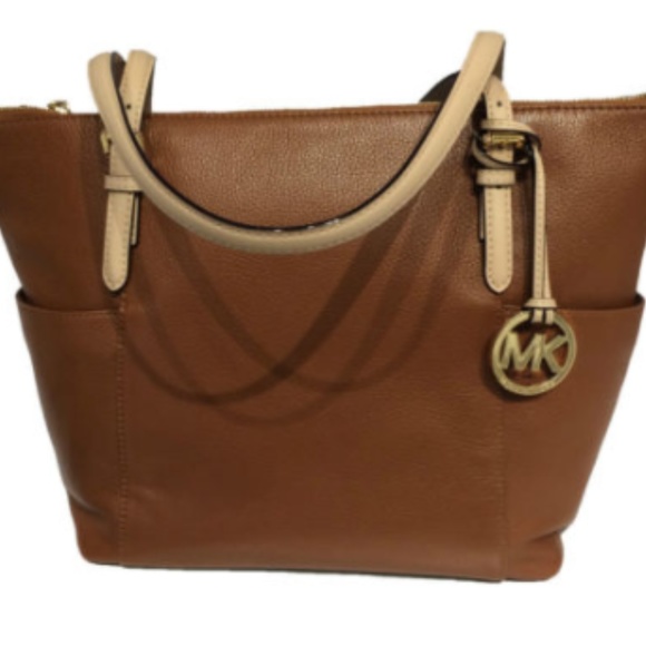 Michael Kors Handbags - Michael Kors purse